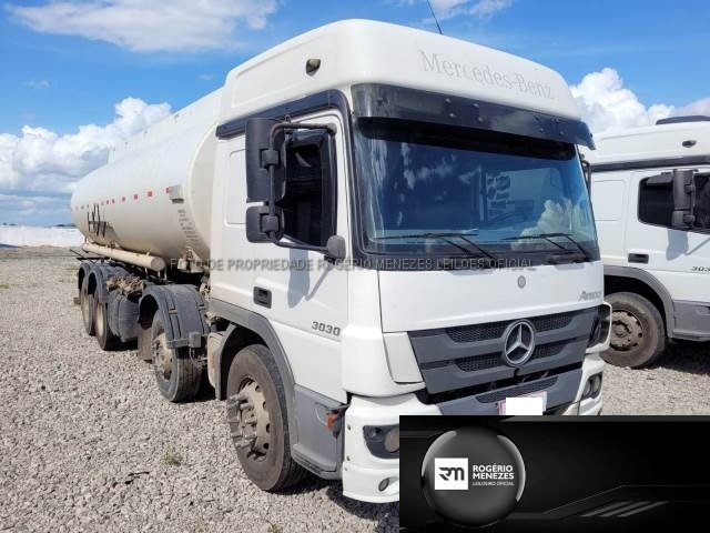 Lote 024 - MERCEDES BENZ ATEGO 3030 sa