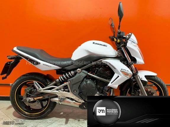 Kawasaki - ER 6N 2011