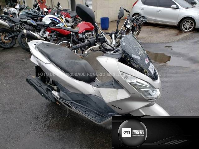2017 HONDA PCX