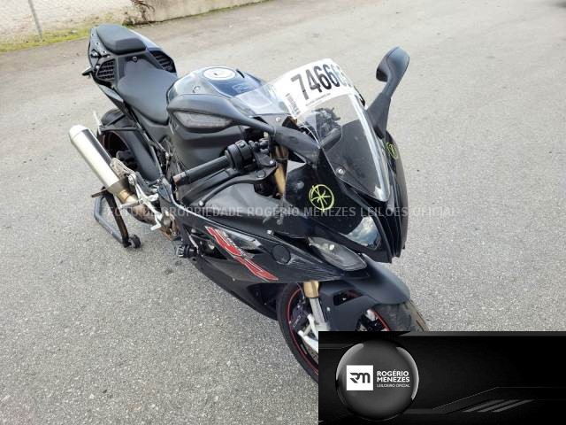 2021 BMW S 1000
