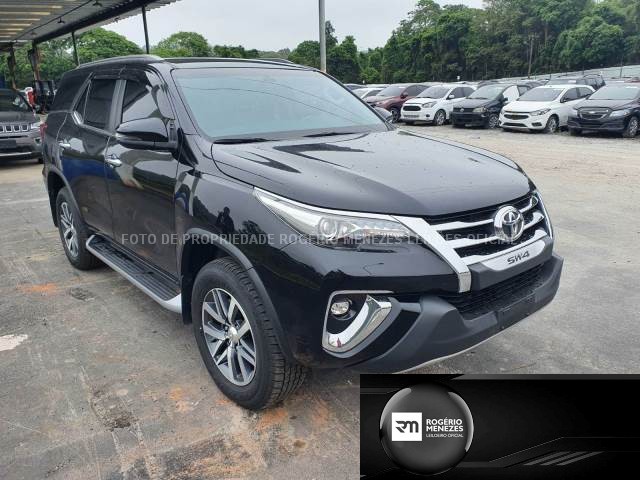 2020 TOYOTA SW4 PRETO