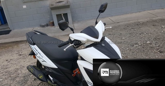 YAMAHA NEO 2020