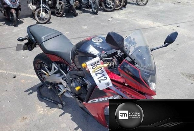 Lote 008 - HONDA CBR 650F 2017